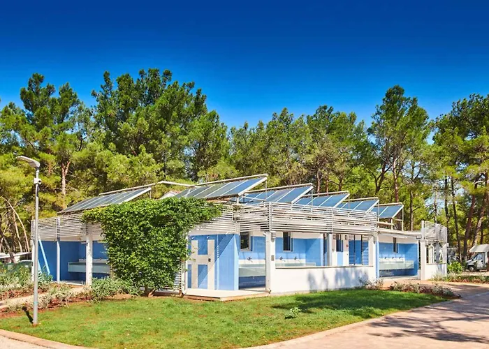 Mobile With Pool In Umag-istrien 50063